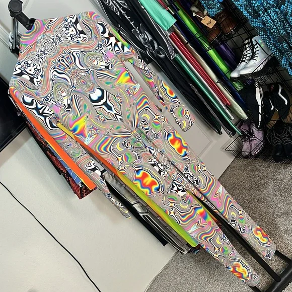 Candy Catz Trippy Rainbow Pattern Skinsuit Jumpsuit Catsuit Rave Ravewear - Picture 2 of 3
